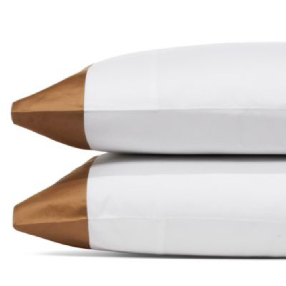 Hudson Park - Italian Percale - White and Beige Two-Tone Pillow Set